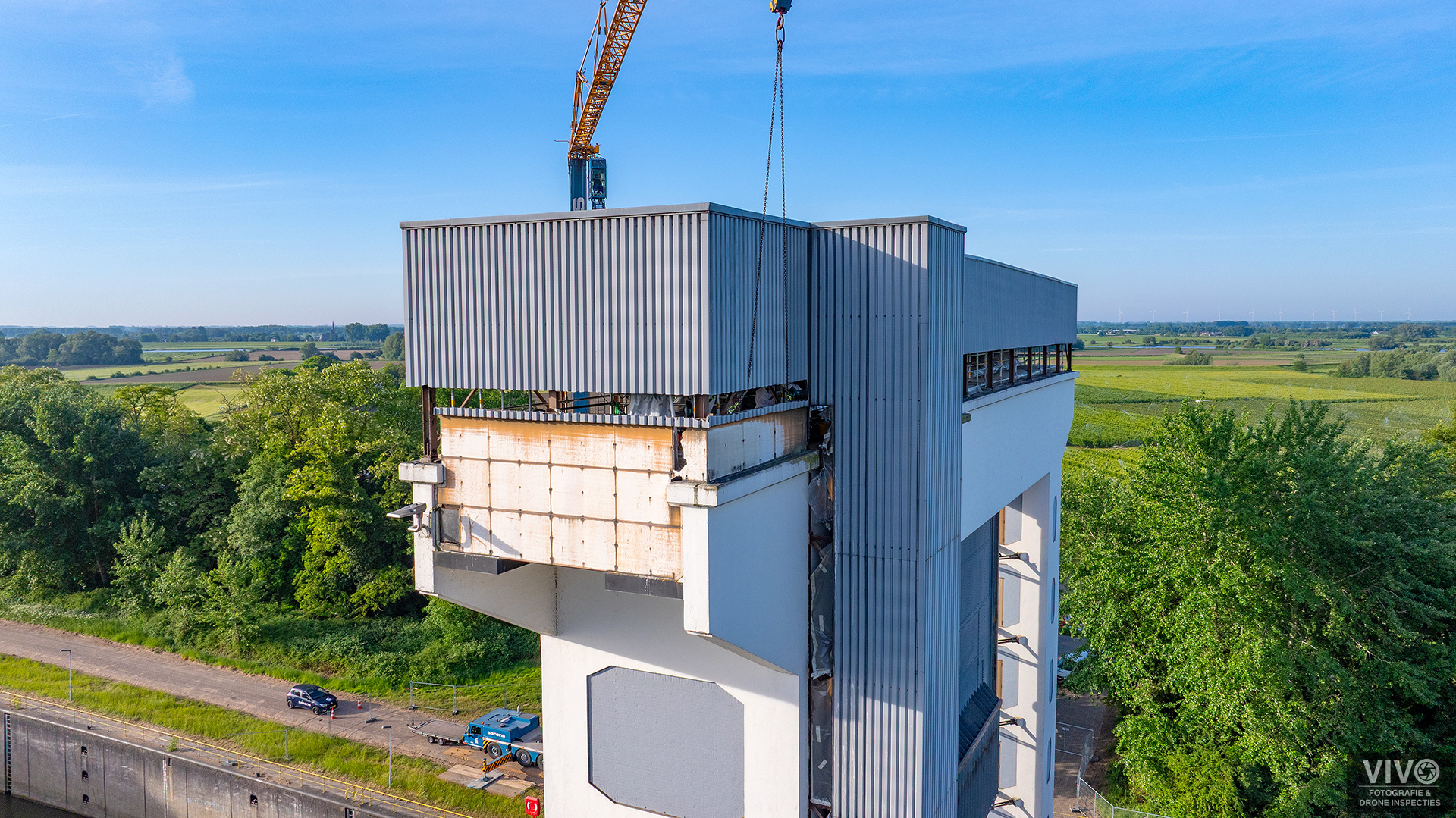 Hoogwaardige luchtfoto van vastgoedobject voor makelaars